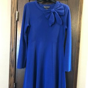 Beautiful Jessica Howard Lightweight Knit Dress